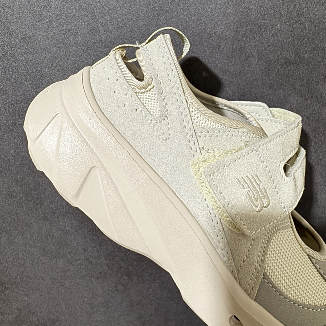图片[7]-【公司级】New Balance NB Breeze 柔软舒适 玛丽珍 低帮 玛丽珍鞋 美式复古风玛丽珍鞋，通勤、咖啡馆、周末CityWalk都合适，搭直筒牛仔裤+白T就是经典学院look，黑色圆头平跟系带设计，舒适贴合不挑脚型，脚感舒适，通勤久走不累，春秋穿氛围感拉满。 货号：SD2203IV 尺码：36 36.5 37.5 38 38.5 39 40 40.5 41-选品中心