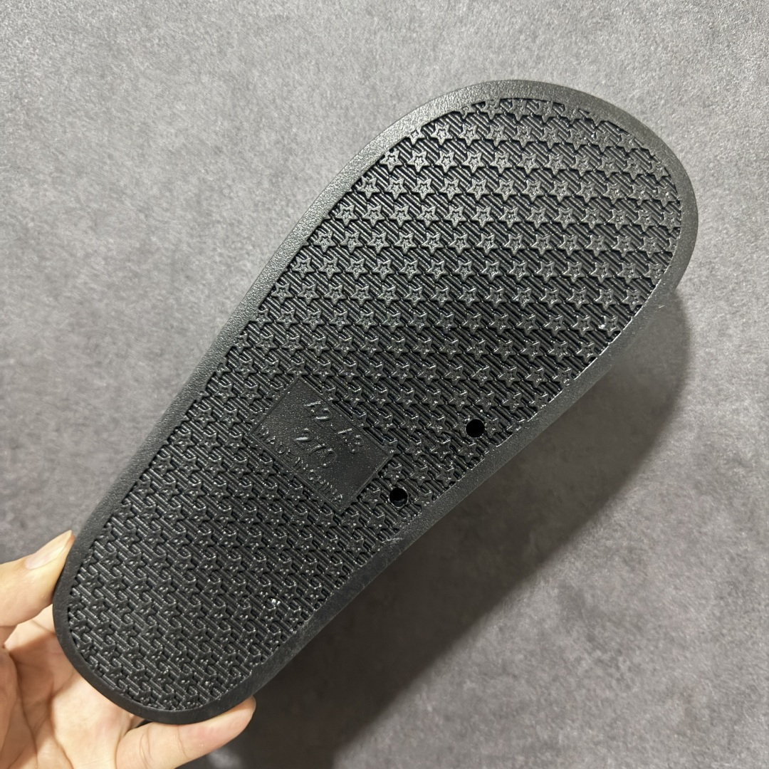 图片[8]-【莞产版本】Kolon Sport可隆街头沙滩拖鞋情侣款 进口天然橡胶大底 超舒适顶级脚感 纳米纹防滑内底 防滑吸盘鞋底 踩浓浓屎感 秒杀市面一切版本 尺码：36 37 38 39 40 41 42 43 44 45 46 47-选品中心