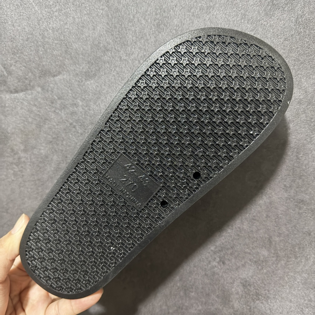 图片[9]-【莞产版本】Kolon Sport可隆街头沙滩拖鞋情侣款 进口天然橡胶大底 超舒适顶级脚感 纳米纹防滑内底 防滑吸盘鞋底 踩浓浓屎感 秒杀市面一切版本 尺码：36 37 38 39 40 41 42 43 44 45 46 47-选品中心