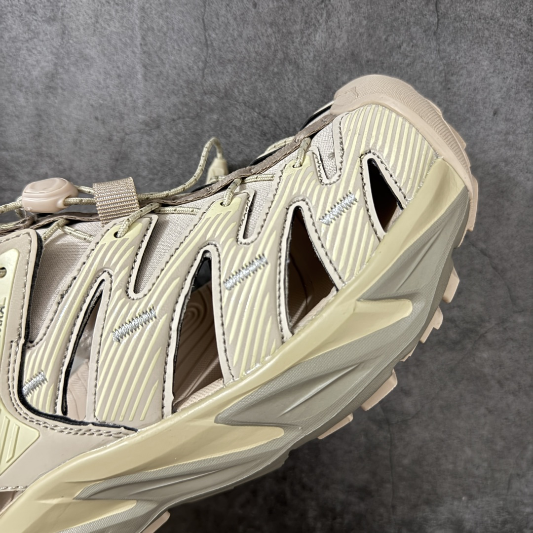 图片[6]-【公司级】HOKA ONE ONE Hopara 徒步溯溪凉鞋 #原版原数据档案 #细节一致拉满原ZP #大头匹配度高达95➕不歪头 #好货不怕晚出 喜欢高品质的随意对比🆚 HOKA ONE ONE Hopara 溯溪凉鞋 采用超厚中底 兼具轻盈脚感和出众缓震 独特的抓地纹理大底设计 防滑且提供优异的抓地力。一款专为极限运动和长距离徒步而设计的凉鞋 上脚百搭 户外颜值的担当 货号：1123112/SSDD 尺码：36 36.5 37.5 38 38.5 39 40 40.5 41 42 42.5 43 44 45-选品中心
