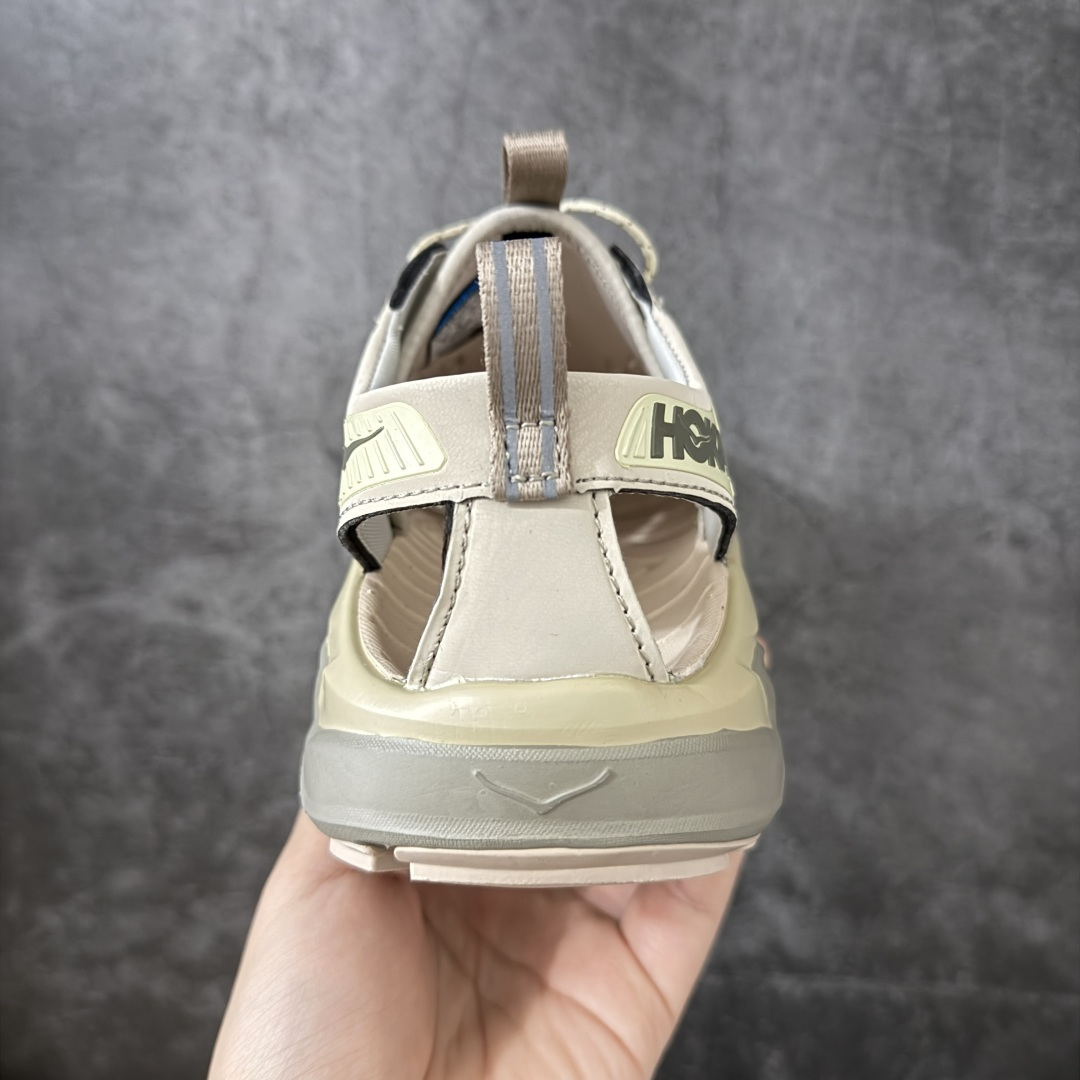 图片[4]-【公司级】HOKA ONE ONE Hopara 徒步溯溪凉鞋 #原版原数据档案 #细节一致拉满原ZP #大头匹配度高达95➕不歪头 #好货不怕晚出 喜欢高品质的随意对比🆚 HOKA ONE ONE Hopara 溯溪凉鞋 采用超厚中底 兼具轻盈脚感和出众缓震 独特的抓地纹理大底设计 防滑且提供优异的抓地力。一款专为极限运动和长距离徒步而设计的凉鞋 上脚百搭 户外颜值的担当 货号：1123112/SSDD 尺码：36 36.5 37.5 38 38.5 39 40 40.5 41 42 42.5 43 44 45-选品中心