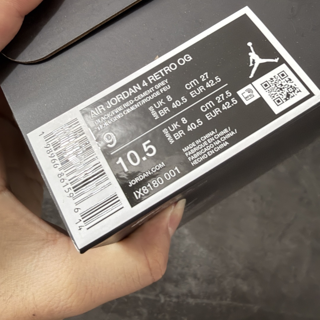 图片[10]-【原厂版】Jordan Air Jordan 4 Retro 2026复刻黑红 舒适贴合 支撑 复古篮球鞋 男款IX8180-001 全新升级改良 原鞋原楦原纸板同源开发 完美呈现乔4的版型 内侧正确双色网格 还原细节 原厂皮料 正确气垫颜色 正确网格工艺 正确拉帮工艺 全鞋原装材料制作 原档案原模具打造 支持全方位与正品对比 尺码：40-47.5-选品中心