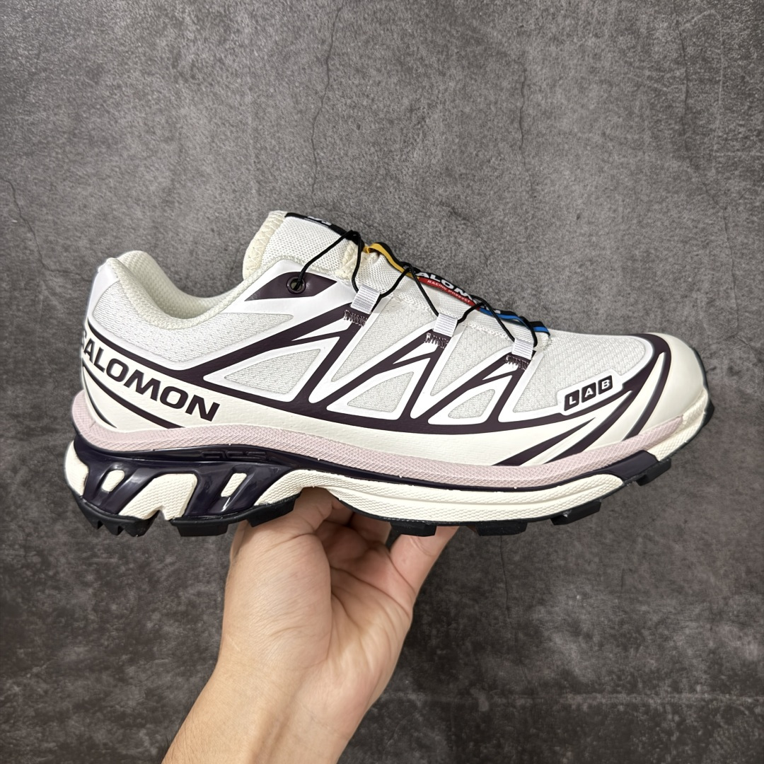 【OG高端礼盒版】SALOMON萨洛蒙 XT-6 舒适百搭 户外越野耐磨包裹性支撑 男女同款低帮跑步鞋 478646 全新品质 巅峰之作 所有配色均购物原版拆解1：1开发 原材料打造 非市场公版便宜货 私模大底 清洁度比市场所有版本都高 全套原纸板楦头开发 原厂网布配套 确保原汁原味 完美呈现版型 原档数据独家私模五层组合大底 原装Ortholite轻量化鞋垫 中底布带钢印编号 原厂TPU锁扣 进口港宝加持 后跟自然饱满 还原公司包裹性 鞋面采用SENSIFT贴合技术 全方位贴合包裹脚型 鞋跟部鞋底牵引设计 提供强大的抓地性能 更适应野外崎岖不平的道路 其3D ADVANCED CHASSIS底盘 材料轻量大化 钉齿设计更具稳定性 防护性 鞋底易磨损区运用CONTAGRIP高耐磨材料 应对城市硬质路面长距离跑考验 尺码：36 36.5 37.5 38 38.5 39 40 40.5 41 42 42.5 43 44 45 46-选品中心