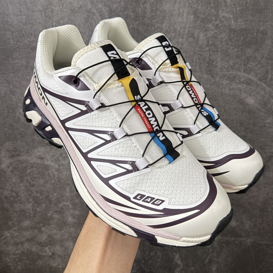 【OG高端礼盒版】SALOMON萨洛蒙 XT-6 舒适百搭 户外越野耐磨包裹性支撑 男女同款低帮跑步鞋 478646 全新品质 巅峰之作 所有配色均购物原版拆解1：1开发 原材料打造 非市场公版便宜货 私模大底 清洁度比市场所有版本都高 全套原纸板楦头开发 原厂网布配套 确保原汁原味 完美呈现版型 原档数据独家私模五层组合大底 原装Ortholite轻量化鞋垫 中底布带钢印编号 原厂TPU锁扣 进口港宝加持 后跟自然饱满 还原公司包裹性 鞋面采用SENSIFT贴合技术 全方位贴合包裹脚型 鞋跟部鞋底牵引设计 提供强大的抓地性能 更适应野外崎岖不平的道路 其3D ADVANCED CHASSIS底盘 材料轻量大化 钉齿设计更具稳定性 防护性 鞋底易磨损区运用CONTAGRIP高耐磨材料 应对城市硬质路面长距离跑考验 尺码：36 36.5 37.5 38 38.5 39 40 40.5 41 42 42.5 43 44 45 46-选品中心