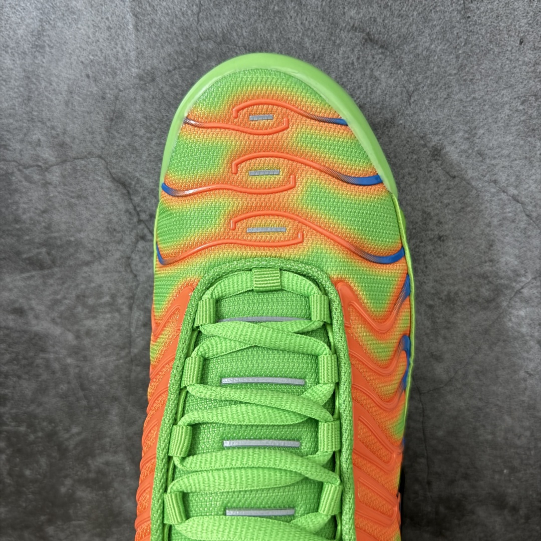 图片[5]-【TK纯原版】Nike Air Max Plus TN x Supreme 联名气垫系列跑鞋 DA1472-300 全新一比一高端版本 真正的市场T1品质 更多配色陆续出货 真正的用心研发 一点一点抠出来的 品质 品控细节 随便闭眼对比市场任何版本 全套原纸板楦头开发 完美呈现版型 工艺流程均与原鞋保持一致 Turned Air 中底缓震技术 鞋面弧度与大底弧度一致 鞋头正确TPU材质 鞋面高频TPU材质1.0厚度 原鞋一致层次感 超越公司货的品控标准 多道QC质检 货号： 尺码： 40.5 41 42 42.5 43 44 44.5 45 46 47.5 48.5-选品中心