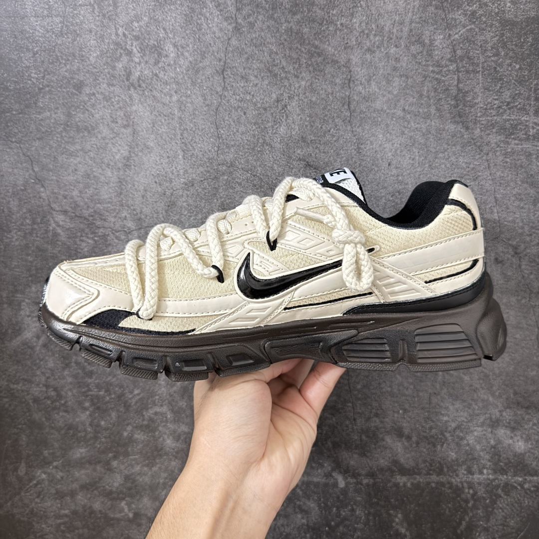 图片[2]-【手绘定制版】NIKE INITIATOR 创始者系列复古休闲运动舒适跑鞋 此款为人工手绘定制图案 原版基于Nike Initiator修改款 加以创意定制 完美品质做工 个性十足 原厂原档案数据开发 原盒包装 舒适有型适合日常穿着 该鞋款延续千禧年经典设计搭载泡绵中底厚实而轻盈 匠心细节巧搭立体耐克勾标志焕新演绎复古跑鞋 货号：394055-001 尺码：36-45带半码-选品中心