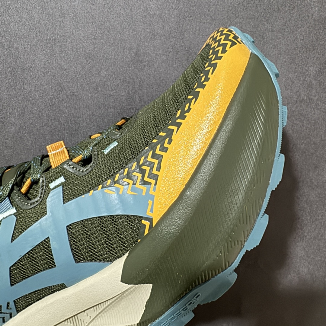 图片[8]-【公司级】ASICS GEL-TRABUCO MAX 5 亚瑟士 网面透气 耐磨 越野跑步鞋 这双鞋的外观设计超级吸引人 简约大气 色彩搭配也很时尚 ASICS亚瑟士的独家GEL缓震科技 在跑步过程中感受到前所未有的舒适感 脚底仿佛踩在云端一般轻盈 这双鞋的抓地力也非常出色 无论是湿滑的泥泞小路还是崎岖的山路 它都能牢牢地抓住地面 货号： 1011C164-200 尺码： 36-45带半码-选品中心