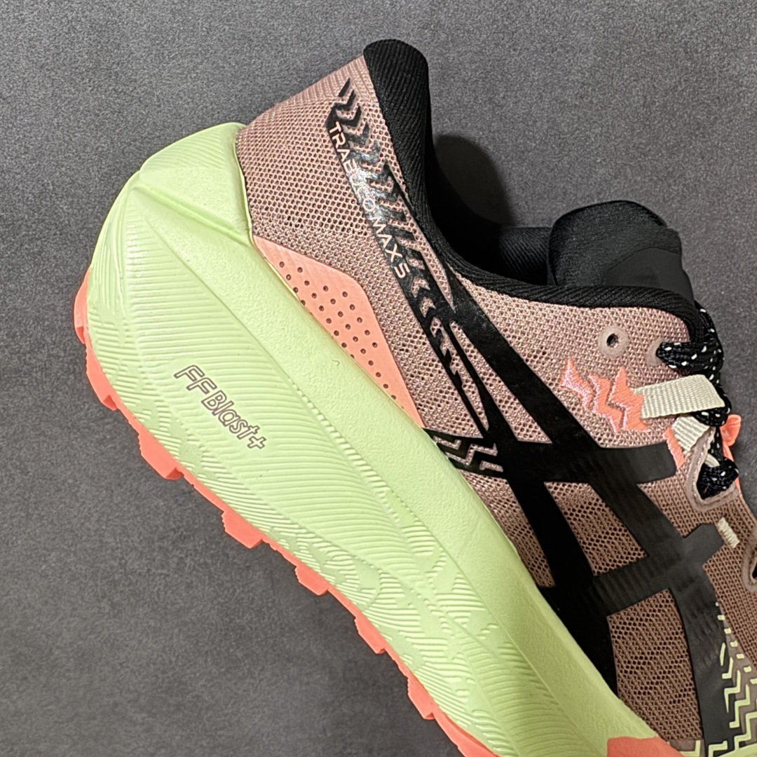 图片[7]-【公司级】ASICS GEL-TRABUCO MAX 5 亚瑟士 网面透气 耐磨 越野跑步鞋 这双鞋的外观设计超级吸引人 简约大气 色彩搭配也很时尚 ASICS亚瑟士的独家GEL缓震科技 在跑步过程中感受到前所未有的舒适感 脚底仿佛踩在云端一般轻盈 这双鞋的抓地力也非常出色 无论是湿滑的泥泞小路还是崎岖的山路 它都能牢牢地抓住地面 货号： 1011C164-600 尺码： 36-45带半码-选品中心