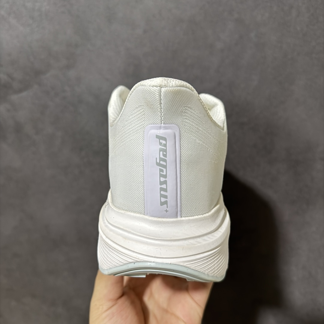 图片[4]-【公司级】Air Zoom Pegasus Premium 新款气垫缓震休闲跑步鞋 货号：IM2541-102 尺码：36-47.5带半码-选品中心