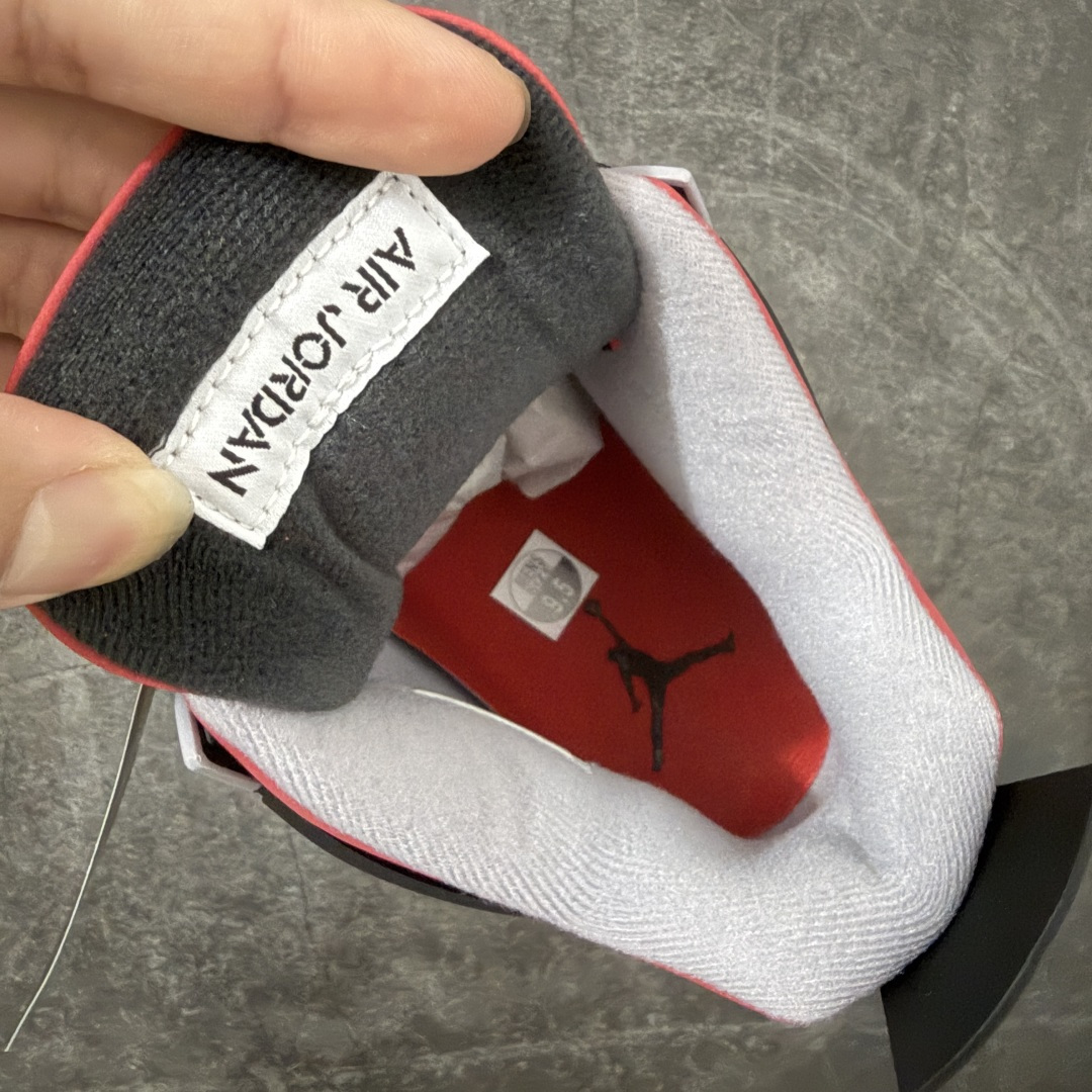 图片[7]-【原厂版】 Air Jordan AJ4 Retro 2025复刻公牛红黑 FQ8138-600 全新升级改良 原鞋原楦原纸板同源开发 完美呈现乔4的版型 内侧正确双色网格 还原细节 原厂皮料 正确气垫颜色 正确网格工艺 正确拉帮工艺 全鞋原装材料制作 原档案原模具打造 支持全方位与正品对比 尺码：40-47.5-选品中心