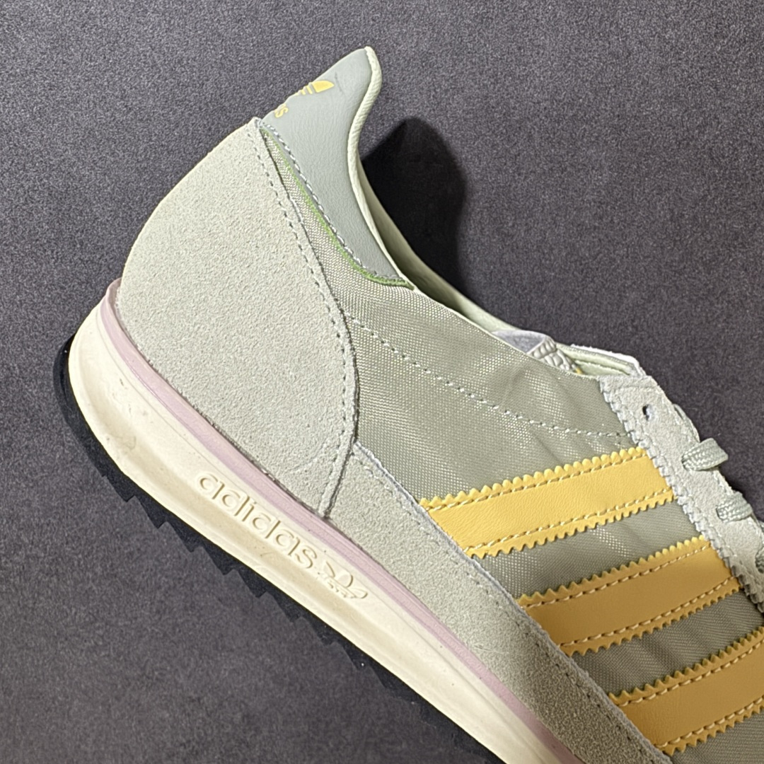 图片[7]-【公司级】阿迪达斯 ADIDAS SL 72 运动跑步鞋，全新设计灵感源自于上世纪 70 年代的经典款 aidas SL 72。这次联手adidas Maker\’s Lab 携手日本鞋履修理店RECOUTURE、艺术家 Helen Kirkum三方共同设计打造。中底露出的部分 Boost 材质采用装扮，同时格外醒目。外底采用锯齿造型装扮，夸张的纹路设计巧妙的展现出经典天足人脸Logo。鞋身以环扣形式代替传统鞋带从孔，贯彻鞋面多层设计概念。整双鞋底以全掌Boost缓震科技，宽大中底设计一直延伸出鞋面，明显看出鞋面与中底之间的空隙。 货号：IE3476 尺码：36 36⅔ 37⅓ 38 38⅔ 39⅓ 40 40⅔ 41⅓ 42 42⅔ 43⅓ 44 45-选品中心