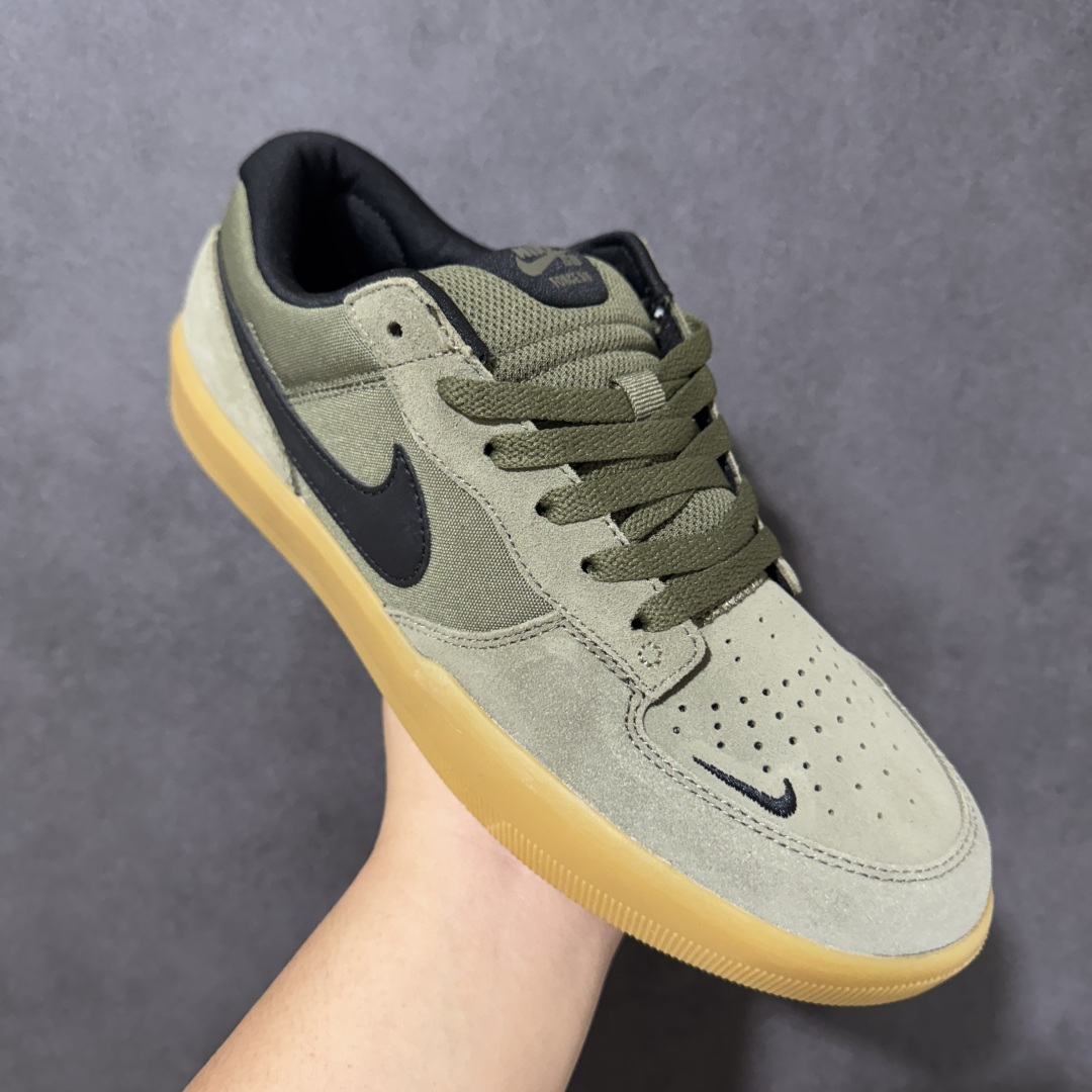 图片[3]-【公司级】Nike SB Force 58 \”Grey/White\” 全新配色 近日，两款全新 Nike SB Force 58 鞋款首度曝光并释出官图。两双鞋均采用灰色主打，鞋头和后跟处分别以灰色和蓝色妆点，构色清爽简约。鞋面由帆布和麂皮拼接，层次感丰富。搭配硫化外底，耐磨耐穿。鞋舌及中底后跟处饰有Nike SB Logo，表明鞋款身份。采用包边设计，经久耐穿，硫化结构则有效提升灵活性，穿上这款全新推出的创意力作，助你耀动街 头 货号：IQ8398 200 尺码：36 36.5 37.5 38 38.5 39 40 40.5 41 42 42.5 43 44 45-选品中心