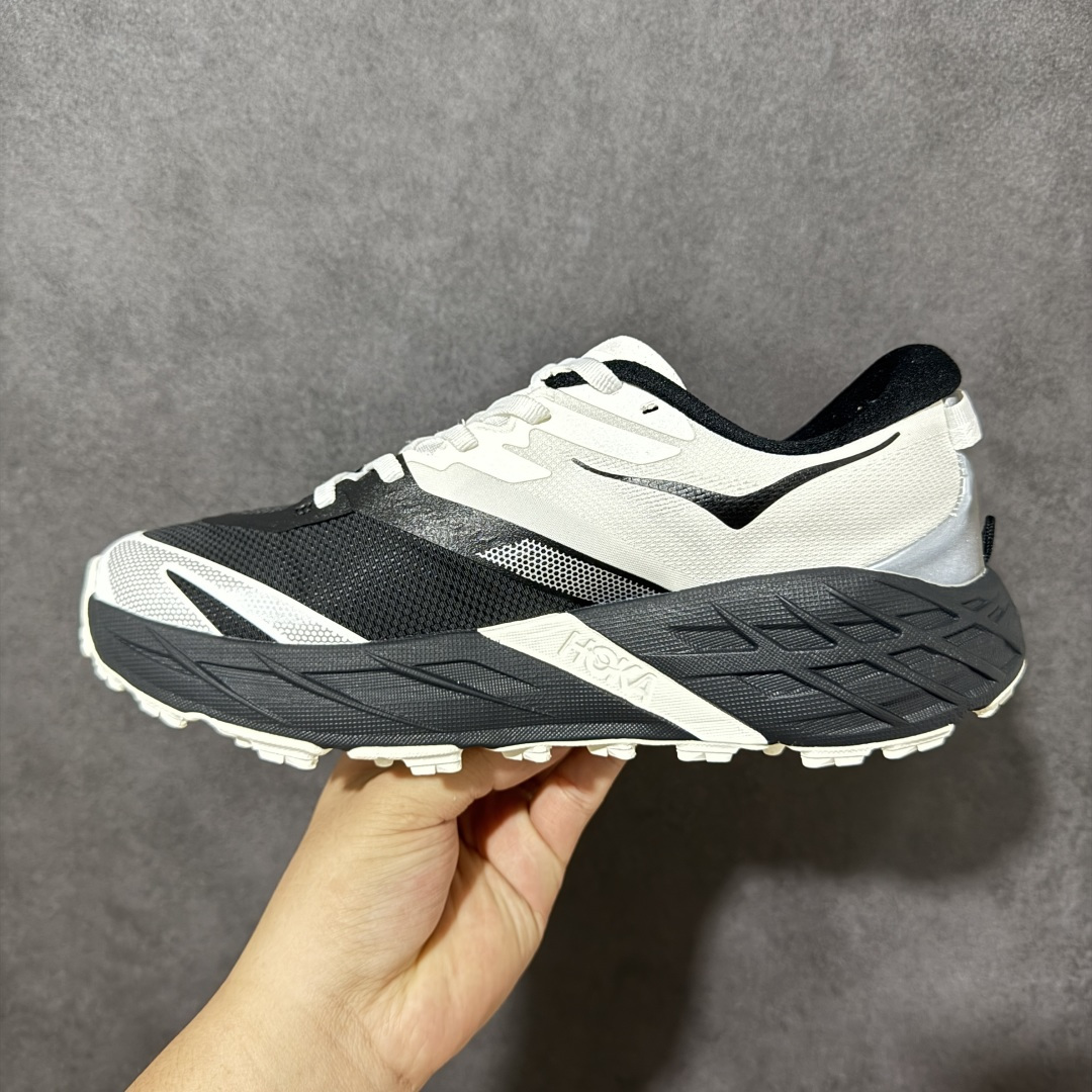 图片[2]-【公司级】HOKA SPEEDGOAT 7 轻量低帮户外越野跑鞋 户外山脉越野轻量运动跑鞋 特别研发使用性能独特的几何形跑鞋中底 此种鞋底更厚 更高 回弹性也更好 带来卓越的缓冲性能 更加稳定的跑步体验 货号：1171928 尺码： 36-46-选品中心