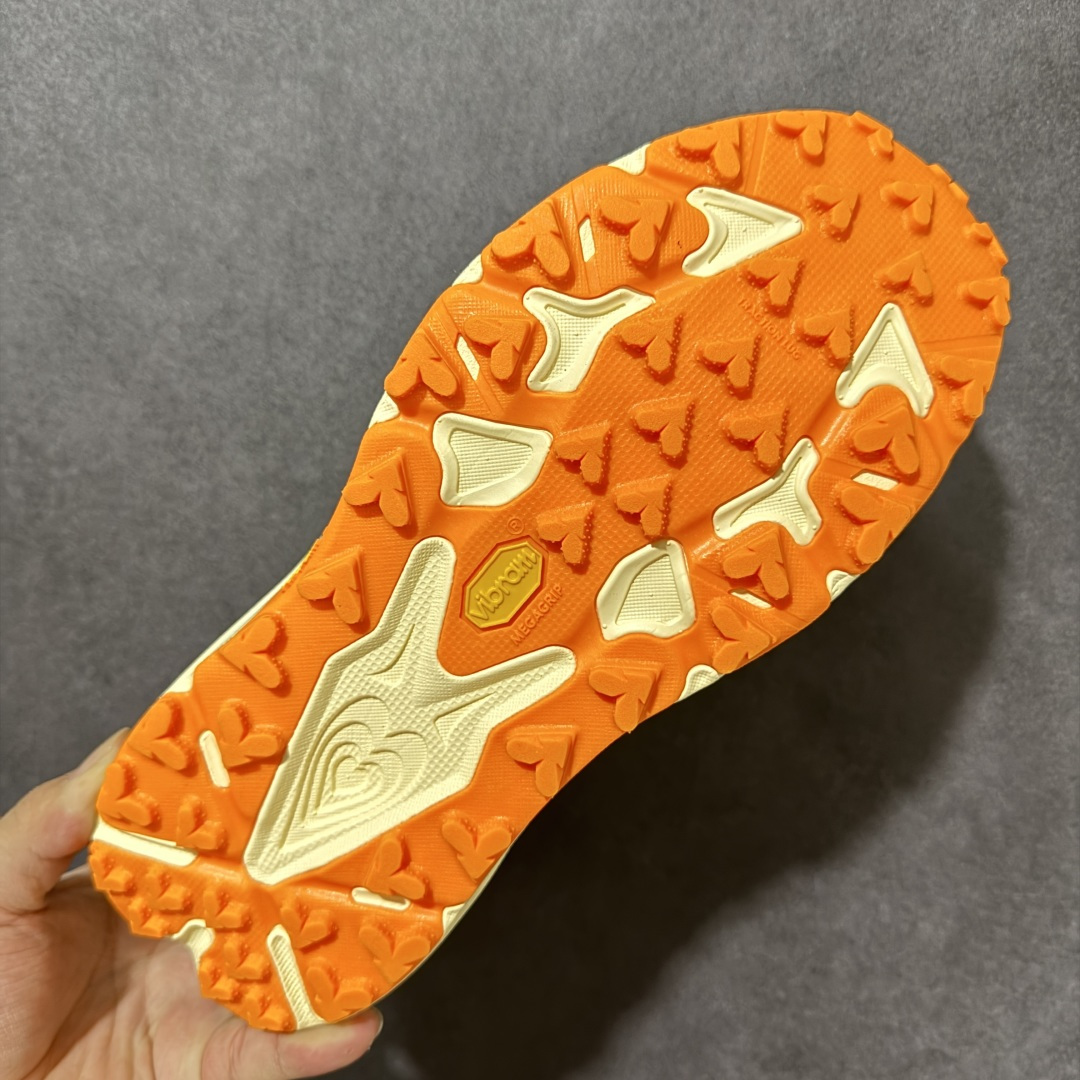 图片[9]-【公司级】HOKA SPEEDGOAT 7 轻量低帮户外越野跑鞋 户外山脉越野轻量运动跑鞋 特别研发使用性能独特的几何形跑鞋中底 此种鞋底更厚 更高 回弹性也更好 带来卓越的缓冲性能 更加稳定的跑步体验 货号：1171930 尺码： 36-46-选品中心