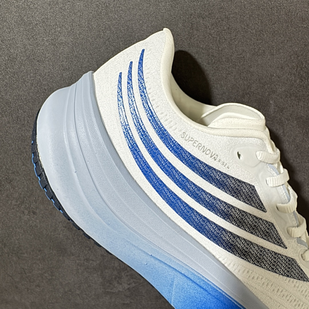 图片[7]-【公司级】ADIDAS SUPERNOVA RISE 4M 防滑耐磨舒适跑步鞋 采用Dreamstrike+中底，力求为触地添舒适。搭配实穿Adiwear外底，助你扎实踩地、从容迈步。• 常规版型• 系带设计• 三明治网眼鞋面• Support Rods系统• Dreamstrike+中底• Adiwear外底。 货号：LB0186 尺码：40-45-选品中心
