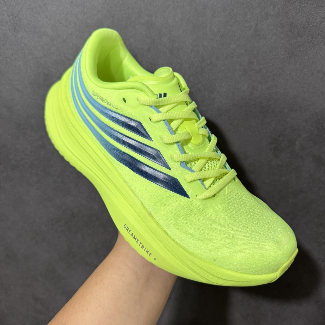 图片[3]-【公司级】ADIDAS SUPERNOVA RISE 4M 防滑耐磨舒适跑步鞋 采用Dreamstrike+中底，力求为触地添舒适。搭配实穿Adiwear外底，助你扎实踩地、从容迈步。• 常规版型• 系带设计• 三明治网眼鞋面• Support Rods系统• Dreamstrike+中底• Adiwear外底。 货号：LB0185 尺码：40-45-选品中心