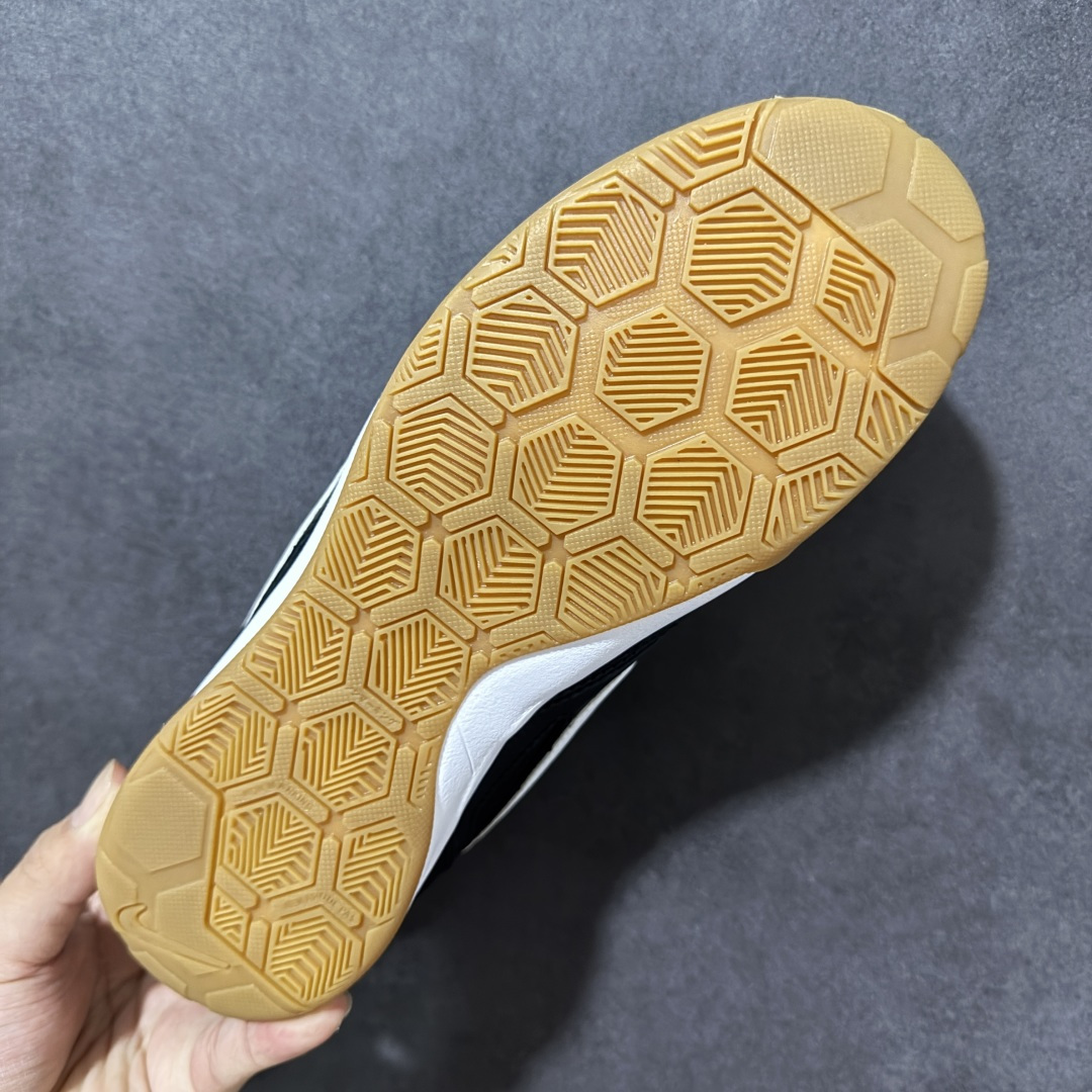 图片[9]-【公司级】NIKE GATO 低帮生活休闲鞋 透气网布眼融入皮革，织和物合成材质覆面，营造21世初纪的畅跑美学概念。泡棉中底盈轻缓震，带来舒的适足底感受。全胶橡外底，铸就出抓色地力。 货号：HQ6019-001 尺码：36-45没半码-选品中心