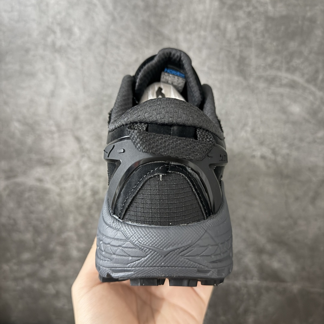 图片[4]-【公司级】HOKA ONE ONE Mafate Speed 2 TS Low 轻量低帮户外越野跑鞋 户外山脉越野轻量运动跑鞋 鞋面用轻的无缝架构 鞋带用了弹性不易松脱的扁宽弹性鞋带 轻薄的TPU贴在透气的鞋面上 以前掌与中掌部分进行加宽 橡胶大底 EVA缓震鞋底用滚动平衡技术引导跑者自然步态 货号：1181770 尺码：36 36.5 37.5 38 38.5 39 40 40.5 41 42 42.5 43 44 45-选品中心