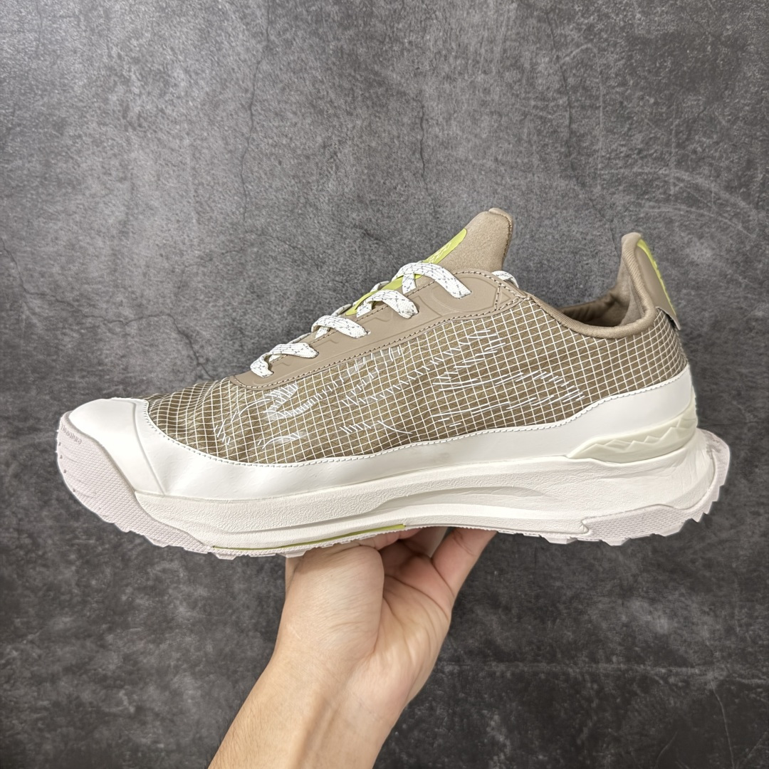 图片[2]-【M版】可隆KOLON SPORT EGG LITE DYNEEMA 防撕舒适百搭 低帮户外徒步鞋 灵感源自于徒步爱好者圣地阿尔卑斯山 EGG LITE侧身山脊线图案与四季常青树相结合寓意人类对在崇山峻岭中向上不断攀登的决心DYNEEMA耐磨纤维 避免徒步时砂石 树枝的剐蹭延长鞋子使用寿命 超临界物理发泡中底 提供舒适脚部支撑 货号： LUFH5MNT06-OT 尺码： 40-45-选品中心
