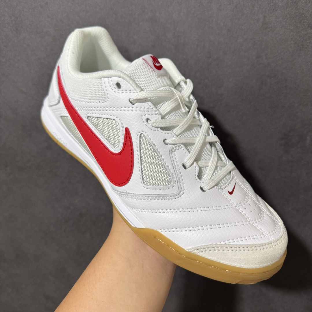 图片[3]-【公司级】NIKE GATO 低帮生活休闲鞋 透气网布眼融入皮革，织和物合成材质覆面，营造21世初纪的畅跑美学概念。泡棉中底盈轻缓震，带来舒的适足底感受。全胶橡外底，铸就出抓色地力。 货号：HQ6019-102 尺码：36-45没半码-选品中心