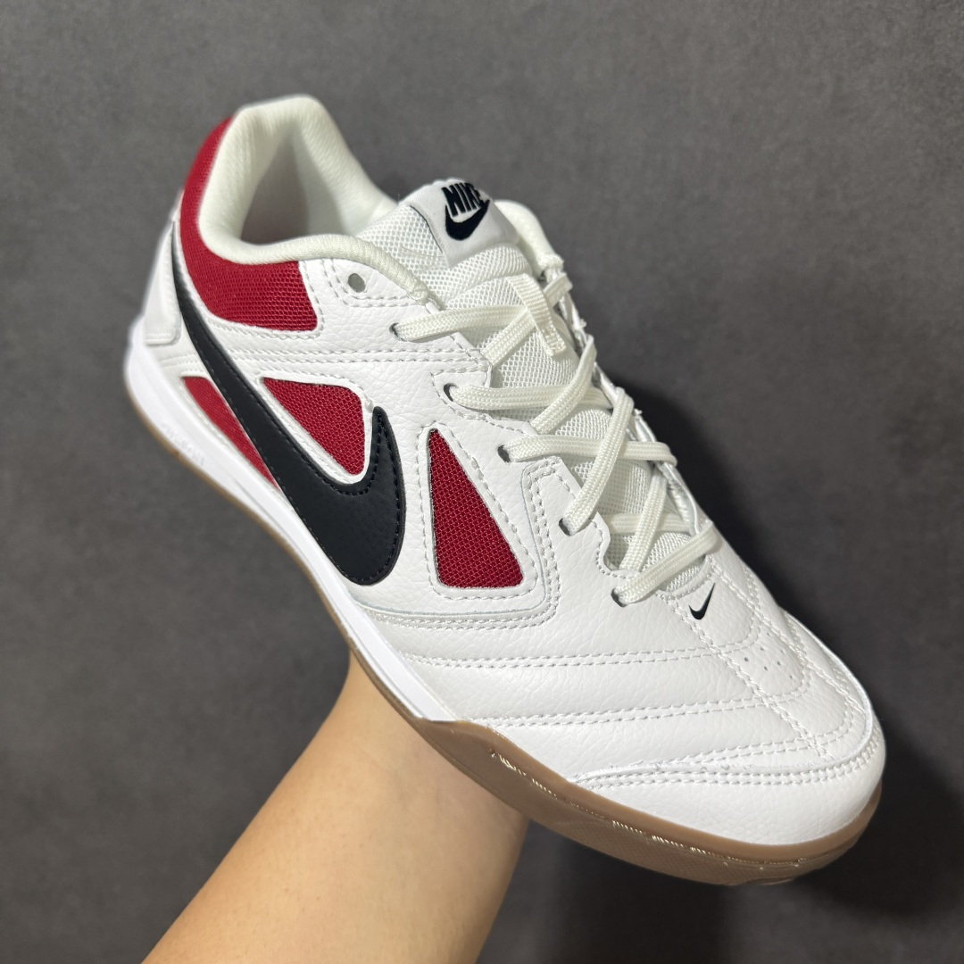 图片[3]-【公司级】NIKE GATO 低帮生活休闲鞋 透气网布眼融入皮革，织和物合成材质覆面，营造21世初纪的畅跑美学概念。泡棉中底盈轻缓震，带来舒的适足底感受。全胶橡外底，铸就出抓色地力。 货号：IB8509-100 尺码：36-45没半码-选品中心
