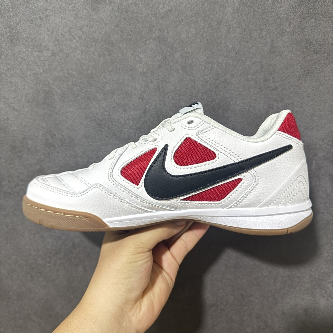 图片[2]-【公司级】NIKE GATO 低帮生活休闲鞋 透气网布眼融入皮革，织和物合成材质覆面，营造21世初纪的畅跑美学概念。泡棉中底盈轻缓震，带来舒的适足底感受。全胶橡外底，铸就出抓色地力。 货号：IB8509-100 尺码：36-45没半码-选品中心
