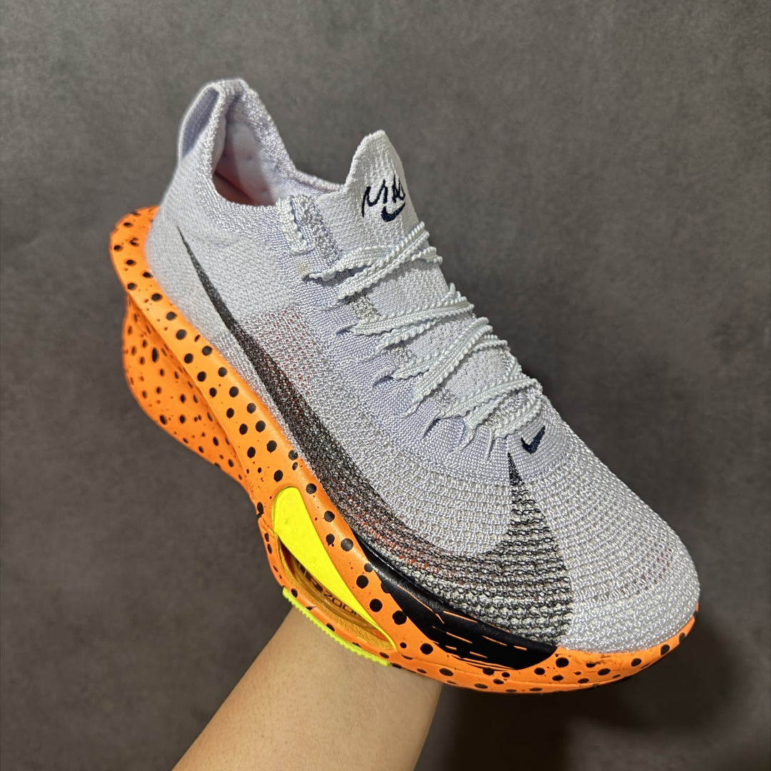 图片[3]-【公司级】Nk Zoom VaporFly Next% 3 \”Prototype\” 2024年全新超级马拉松跑鞋   #鞋款搭载两个Airzoom缓震配置，全掌型碳纤维板，缔造出色推进感；中底ZoomX 泡绵从后跟延伸至鞋头，超强回弹性 货号：ZD9422-130  尺码：36 36.5 37.5 38 38.5 39 40 40.5 41 42 42.5 43 44 44.5 45-选品中心