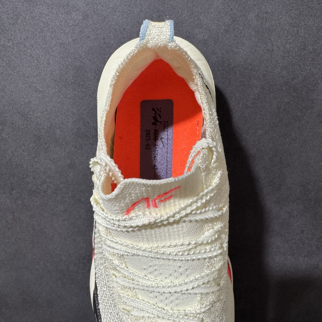 图片[6]-【公司级】Nk Zoom VaporFly Next% 3 \”Prototype\” 2024年全新超级马拉松跑鞋   #鞋款搭载两个Airzoom缓震配置，全掌型碳纤维板，缔造出色推进感；中底ZoomX 泡绵从后跟延伸至鞋头，超强回弹性 货号：IB4201-600  尺码：36 36.5 37.5 38 38.5 39 40 40.5 41 42 42.5 43 44 44.5 45-选品中心