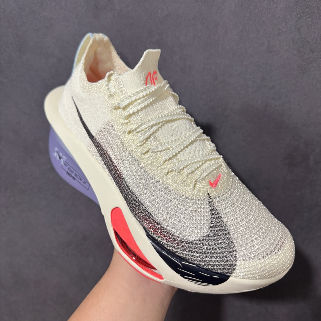 图片[3]-【公司级】Nk Zoom VaporFly Next% 3 \”Prototype\” 2024年全新超级马拉松跑鞋   #鞋款搭载两个Airzoom缓震配置，全掌型碳纤维板，缔造出色推进感；中底ZoomX 泡绵从后跟延伸至鞋头，超强回弹性 货号：IB4201-600  尺码：36 36.5 37.5 38 38.5 39 40 40.5 41 42 42.5 43 44 44.5 45-选品中心