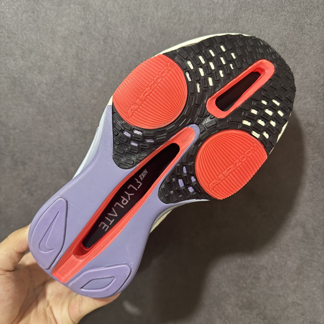 图片[9]-【公司级】Nk Zoom VaporFly Next% 3 \”Prototype\” 2024年全新超级马拉松跑鞋   #鞋款搭载两个Airzoom缓震配置，全掌型碳纤维板，缔造出色推进感；中底ZoomX 泡绵从后跟延伸至鞋头，超强回弹性 货号：IB4201-600  尺码：36 36.5 37.5 38 38.5 39 40 40.5 41 42 42.5 43 44 44.5 45-选品中心