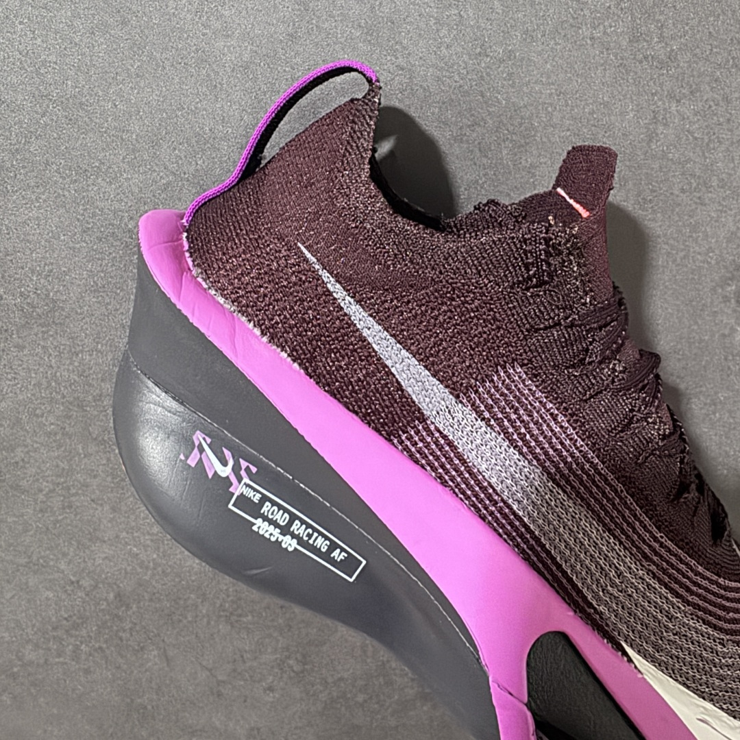 图片[7]-【公司级】Nk Zoom VaporFly Next% 3 \”Prototype\” 2024年全新超级马拉松跑鞋   #鞋款搭载两个Airzoom缓震配置，全掌型碳纤维板，缔造出色推进感；中底ZoomX 泡绵从后跟延伸至鞋头，超强回弹性 货号：ZD9422-120  尺码：36 36.5 37.5 38 38.5 39 40 40.5 41 42 42.5 43 44 44.5 45-选品中心