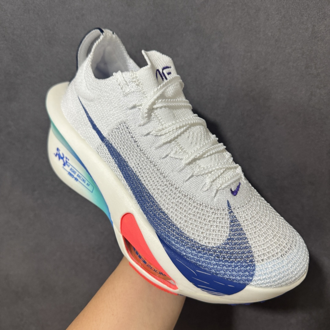 图片[3]-【公司级】Nk Zoom VaporFly Next% 3 \”Prototype\” 2024年全新超级马拉松跑鞋   #鞋款搭载两个Airzoom缓震配置，全掌型碳纤维板，缔造出色推进感；中底ZoomX 泡绵从后跟延伸至鞋头，超强回弹性 货号：FD8311-001  尺码：36 36.5 37.5 38 38.5 39 40 40.5 41 42 42.5 43 44 44.5 45-选品中心