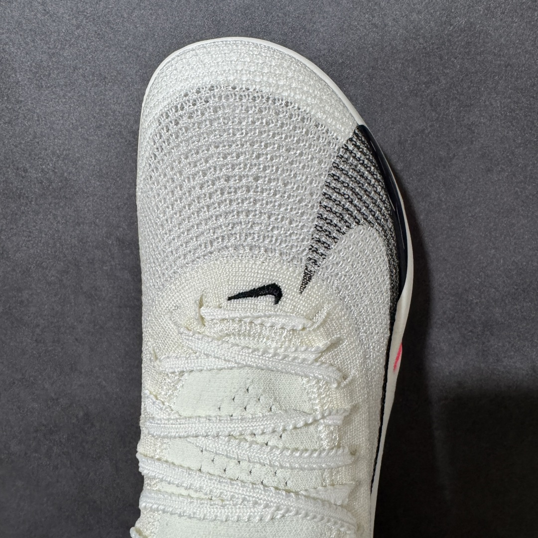 图片[5]-【公司级】Nk Zoom VaporFly Next% 3 \”Prototype\” 2024年全新超级马拉松跑鞋   #鞋款搭载两个Airzoom缓震配置，全掌型碳纤维板，缔造出色推进感；中底ZoomX 泡绵从后跟延伸至鞋头，超强回弹性 货号：FD8315-103  尺码：36 36.5 37.5 38 38.5 39 40 40.5 41 42 42.5 43 44 44.5 45-选品中心
