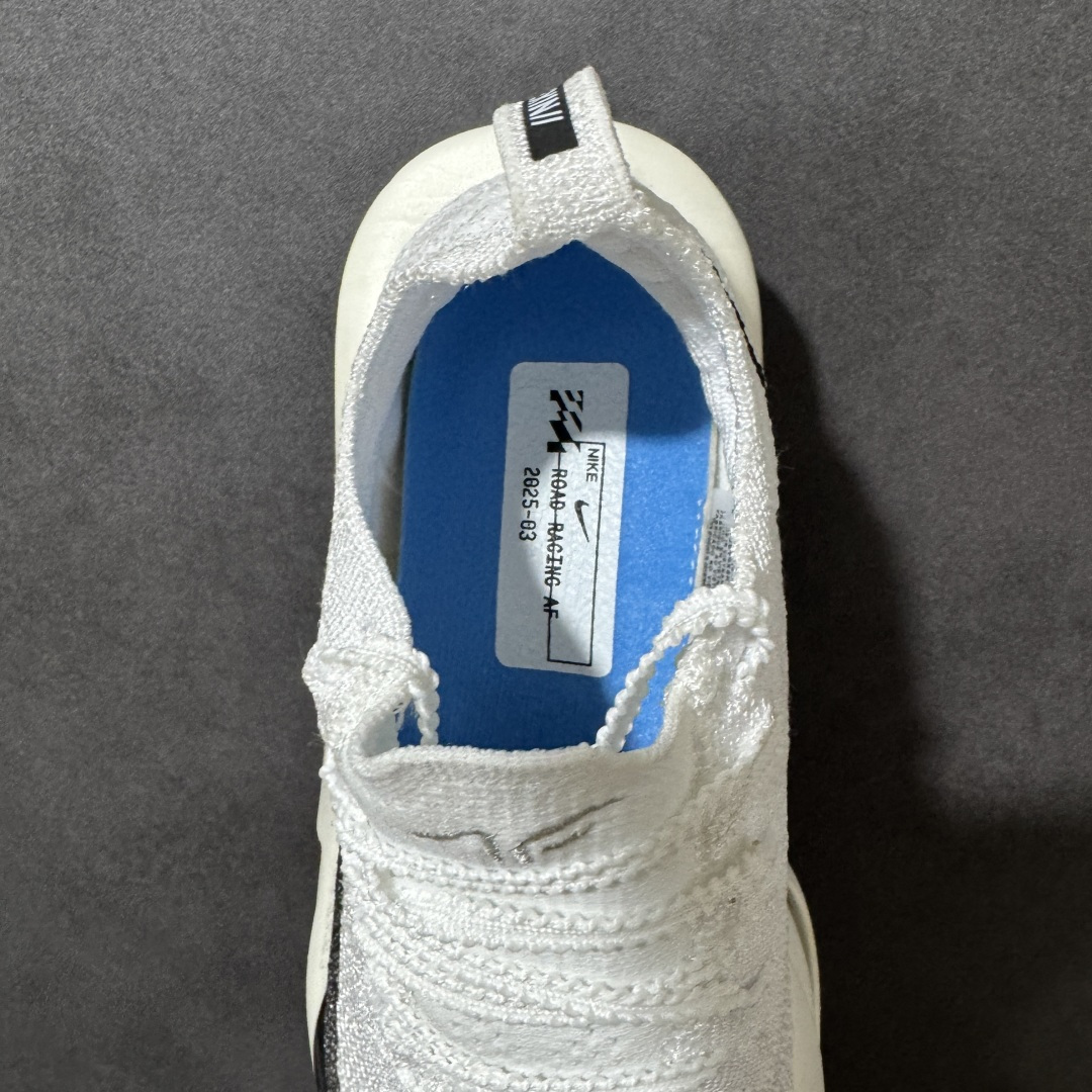 图片[6]-【公司级】Nk Zoom VaporFly Next% 3 \”Prototype\” 2024年全新超级马拉松跑鞋   #鞋款搭载两个Airzoom缓震配置，全掌型碳纤维板，缔造出色推进感；中底ZoomX 泡绵从后跟延伸至鞋头，超强回弹性 货号：FD8311-101  尺码：36 36.5 37.5 38 38.5 39 40 40.5 41 42 42.5 43 44 44.5 45-选品中心