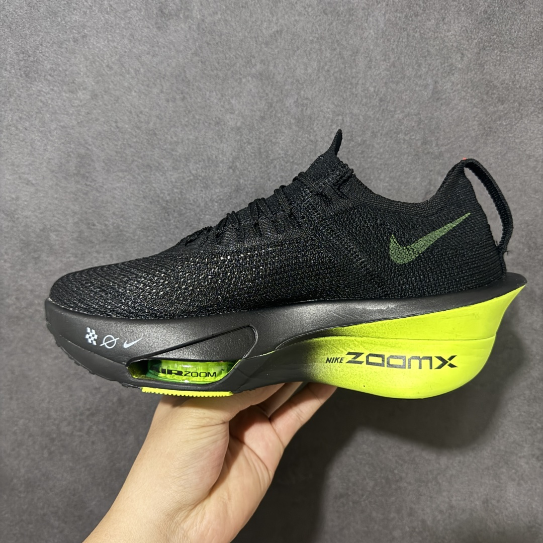 图片[2]-【公司级】Nk Zoom VaporFly Next% 3 \”Prototype\” 2024年全新超级马拉松跑鞋   #鞋款搭载两个Airzoom缓震配置，全掌型碳纤维板，缔造出色推进感；中底ZoomX 泡绵从后跟延伸至鞋头，超强回弹性 货号：FD8315-101  尺码：36 36.5 37.5 38 38.5 39 40 40.5 41 42 42.5 43 44 44.5 45-选品中心