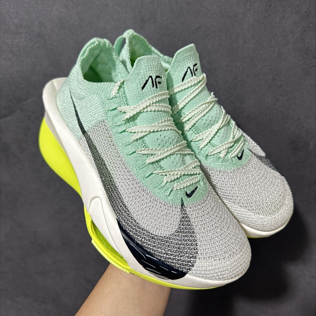 图片[4]-【公司级】Nk Zoom VaporFly Next% 3 \”Prototype\” 2024年全新超级马拉松跑鞋   #鞋款搭载两个Airzoom缓震配置，全掌型碳纤维板，缔造出色推进感；中底ZoomX 泡绵从后跟延伸至鞋头，超强回弹性 货号：FD8315-101  尺码：36 36.5 37.5 38 38.5 39 40 40.5 41 42 42.5 43 44 44.5 45-选品中心