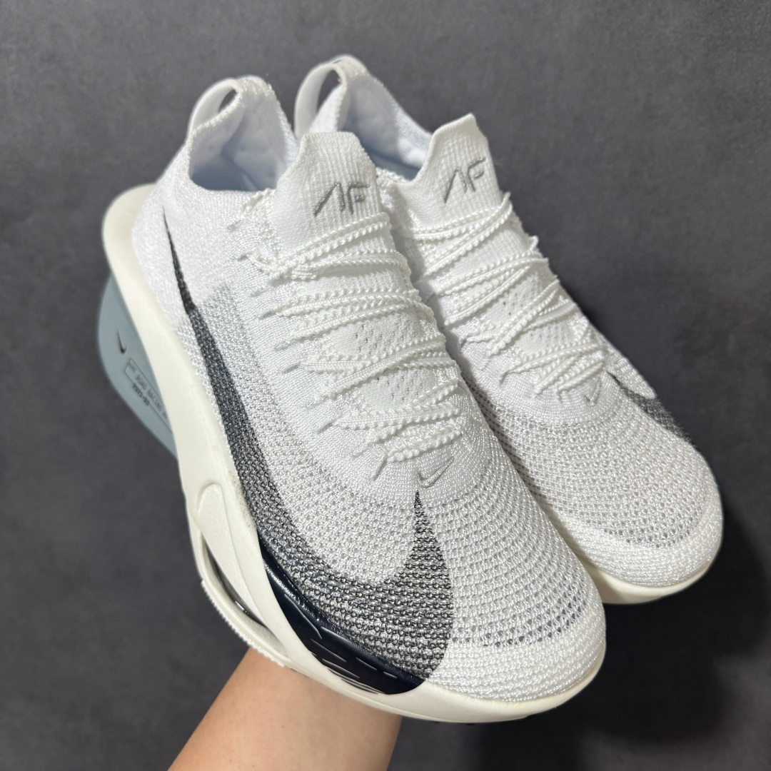 图片[2]-【公司级】Nk Zoom VaporFly Next% 3 \”Prototype\” 2024年全新超级马拉松跑鞋   #鞋款搭载两个Airzoom缓震配置，全掌型碳纤维板，缔造出色推进感；中底ZoomX 泡绵从后跟延伸至鞋头，超强回弹性 货号：FD8315-101  尺码：36 36.5 37.5 38 38.5 39 40 40.5 41 42 42.5 43 44 44.5 45-选品中心