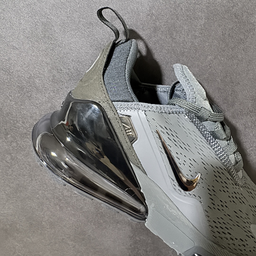 图片[7]-【公司级】Nike Air Max 270 Premium 耐克 运动缓震 大气垫休闲跑步鞋 时尚舒适的穿着感受和出众格调 鞋款设计灵感源自Air Max经典 搭配大型窗口和新颖配色 彰显的出众创新 缔造非凡舒适的日常穿着体验 从跑步运动汲取设计灵感 打造利落外观 让你时刻彰显风范 货号：IO9883-006 尺码：36-45带半码-选品中心