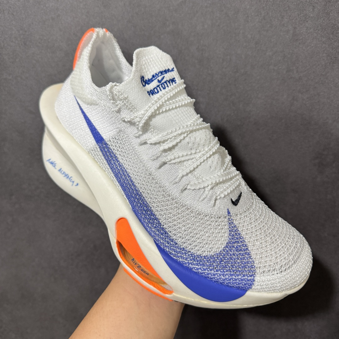 图片[3]-【公司级】Nk Zoom VaporFly Next% 3 \”Prototype\” 2024年全新超级马拉松跑鞋   #鞋款搭载两个Airzoom缓震配置，全掌型碳纤维板，缔造出色推进感；中底ZoomX 泡绵从后跟延伸至鞋头，超强回弹性 货号：HF7357-900  尺码：36 36.5 37.5 38 38.5 39 40 40.5 41 42 42.5 43 44 44.5 45-选品中心