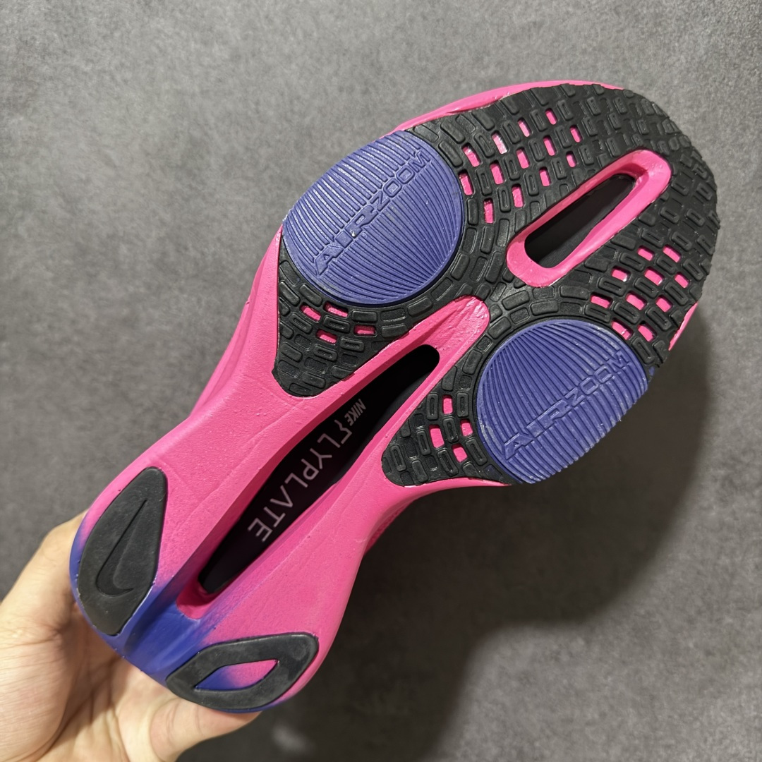 图片[9]-【公司级】Nk Zoom VaporFly Next% 3 \”Prototype\” 2024年全新超级马拉松跑鞋   #鞋款搭载两个Airzoom缓震配置，全掌型碳纤维板，缔造出色推进感；中底ZoomX 泡绵从后跟延伸至鞋头，超强回弹性 货号：ZD3555-110  尺码：36 36.5 37.5 38 38.5 39 40 40.5 41 42 42.5 43 44 44.5 45-选品中心
