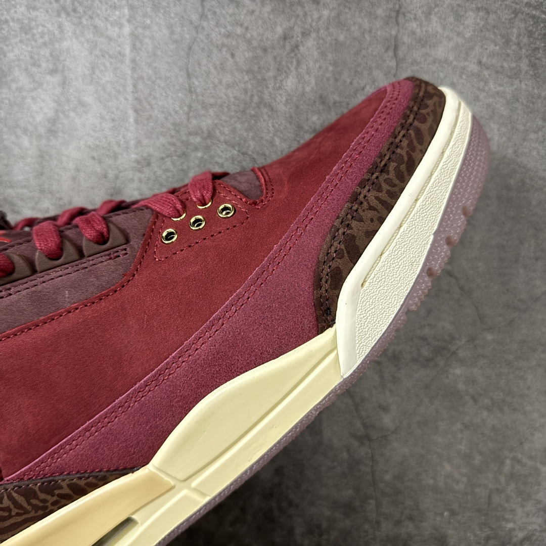 图片[6]-【XP纯原】Jordan Air Jordan 3 OG Premium Bin 23 AJ3复古红酒 鞋面，鞋舌，反口里，全鞋垫均为高级麂皮材质。整鞋皮料用料约为8尺，等同2双乔4皮料用量。 bn\\t对成本46元)，金属鞋带孔，木纹高质感鞋盒无不还原\\t半透RB大底，产自喜马拉雅山雪松木质加金属鞋撑(每\\t 限量奢华属性。 鞋舌标志性蜡封Bin23图案。鞋垫皮料冲裁后雕刻，压高频，再与PU贴合，继而电脑针车。后套由原来的TPU变成皮料，裁完贴胶膜，高频，贴补强再改刀，再雕刻字体。从原鞋到位到样品出货历时3月 鞋舌内里织唛为流水编码，契合原鞋限量编号。中底Coconut Milk涂装，刻意加入氧化泛黄做旧效果，营造复古氛围。后跟Logo回归元年\”Nike Air\”字样，采用平面化、简约化的印压工艺。 尺码：40-48.5（含45.5）-选品中心