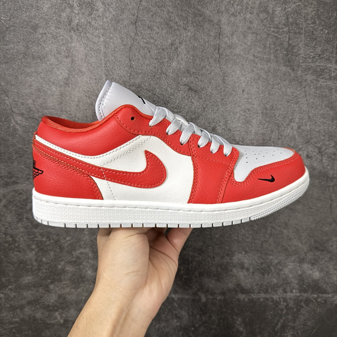 【DT纯原】Air Jordan Low AJ1 乔1红白色 低帮文化休闲运动板鞋 II9813-600  市面中低帮最具代表性版本没有之一 口碑大厂出品 品控大底版型不断改良更新 全套原纸板楦头开发 确保原汁原味 完美呈现版型 完美零毛边处理 原厂内置全掌气垫 价格定位良心 平台专用代工流水线出品 一眼公司既视感 拿到手的一瞬间就与众不同 碾压市面所有版本 全部原鞋开发 每一个配色都会采购原鞋确认细节 打破市面看图做货无好货之说 尺码：35.5-46-选品中心