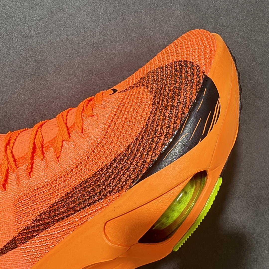 图片[8]-【公司级】Nk Zoom VaporFly Next% 2 \”Prototype\” 2024年全新超级马拉松跑鞋   #鞋款搭载两个Airzoom缓震配置，全掌型碳纤维板，缔造出色推进感；中底ZoomX 泡绵从后跟延伸至鞋头，超强回弹性 货号：ZD3555-800  尺码：36-45带半码-选品中心