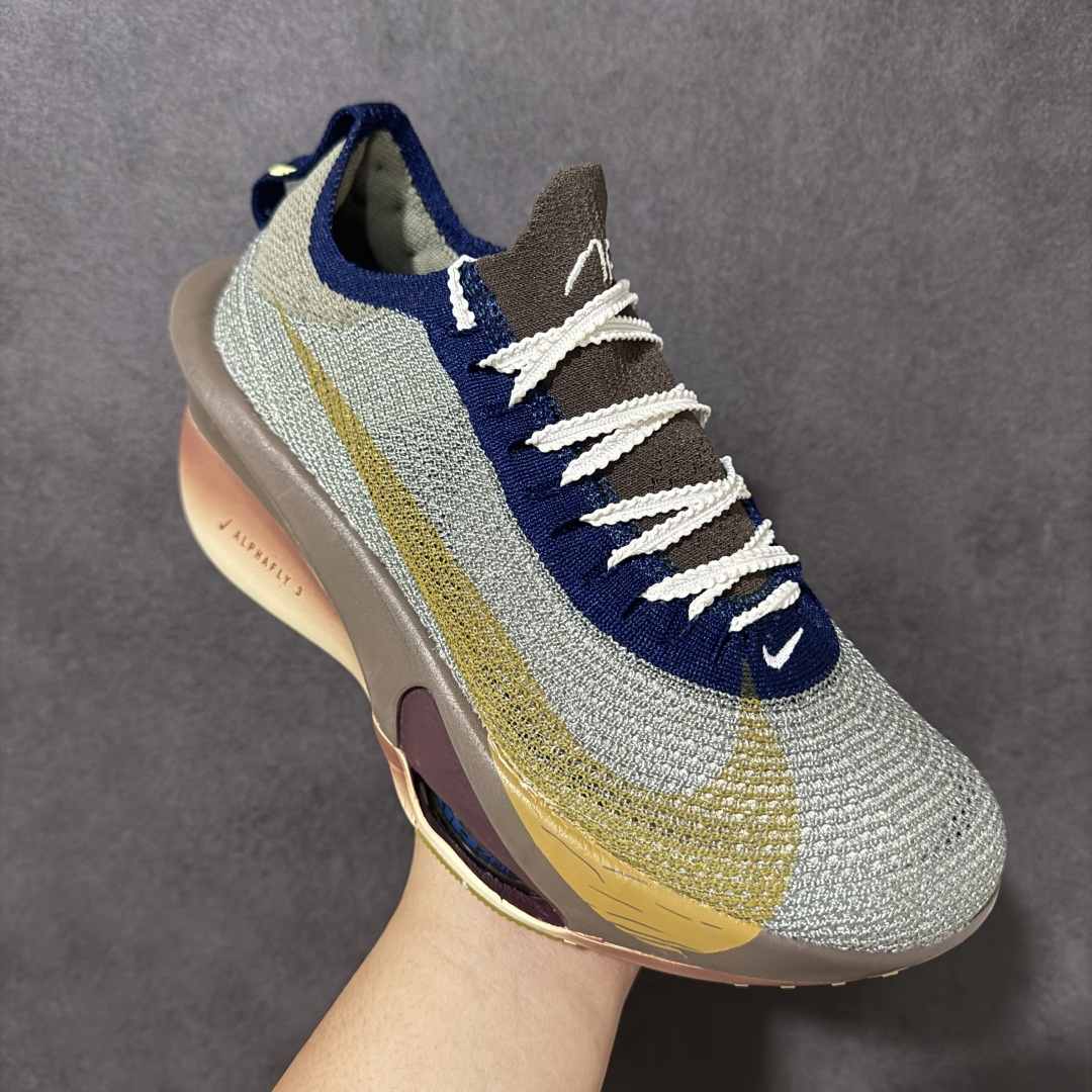 图片[3]-【公司级】Nk Zoom VaporFly Next% 2 \”Prototype\” 2024年全新超级马拉松跑鞋   #鞋款搭载两个Airzoom缓震配置，全掌型碳纤维板，缔造出色推进感；中底ZoomX 泡绵从后跟延伸至鞋头，超强回弹性 货号：HV4318-320  尺码：40-44带半码-选品中心