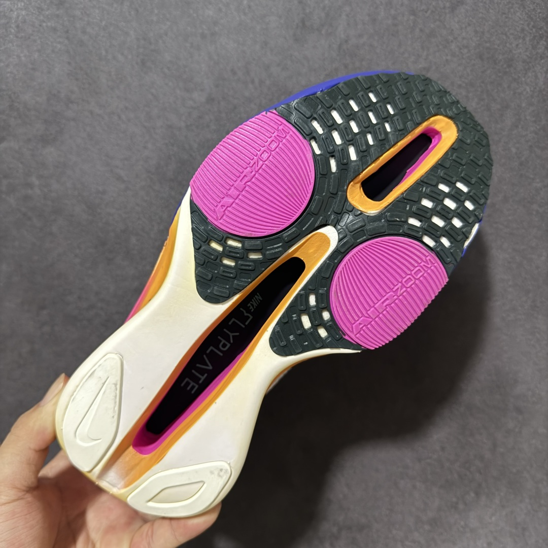 图片[9]-【公司级】Nk Zoom VaporFly Next% 2 \”Prototype\” 2024年全新超级马拉松跑鞋   #鞋款搭载两个Airzoom缓震配置，全掌型碳纤维板，缔造出色推进感；中底ZoomX 泡绵从后跟延伸至鞋头，超强回弹性 货号：HJ7041-600  尺码：36-45带半码-选品中心
