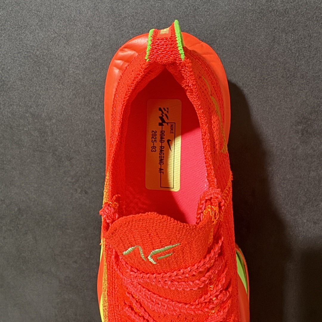 图片[6]-【公司级】Nk Zoom VaporFly Next% 2 \”Prototype\” 2024年全新超级马拉松跑鞋   #鞋款搭载两个Airzoom缓震配置，全掌型碳纤维板，缔造出色推进感；中底ZoomX 泡绵从后跟延伸至鞋头，超强回弹性 货号：FD8395-660  尺码：36-45带半码-选品中心