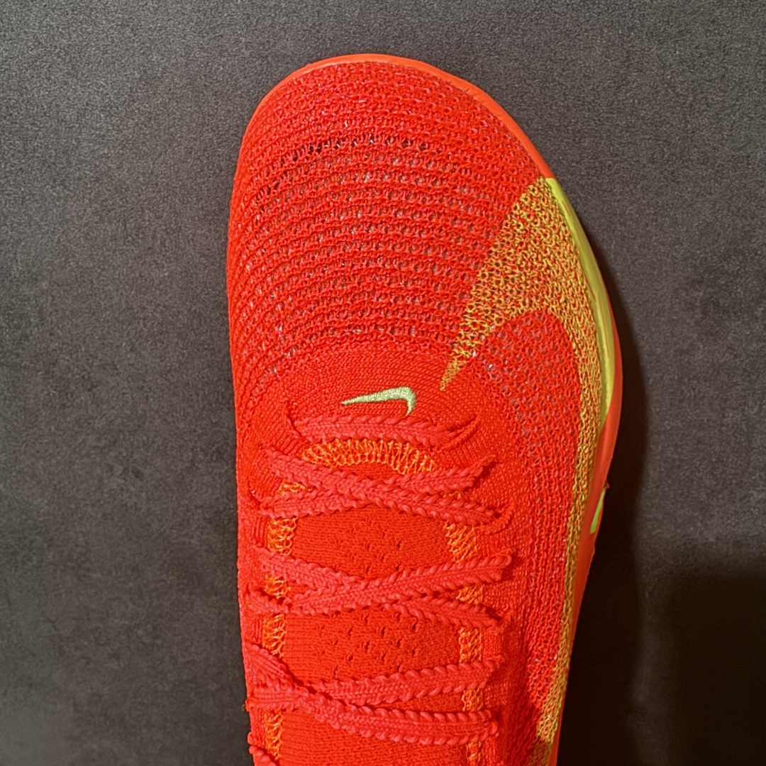 图片[5]-【公司级】Nk Zoom VaporFly Next% 2 \”Prototype\” 2024年全新超级马拉松跑鞋   #鞋款搭载两个Airzoom缓震配置，全掌型碳纤维板，缔造出色推进感；中底ZoomX 泡绵从后跟延伸至鞋头，超强回弹性 货号：FD8395-660  尺码：36-45带半码-选品中心