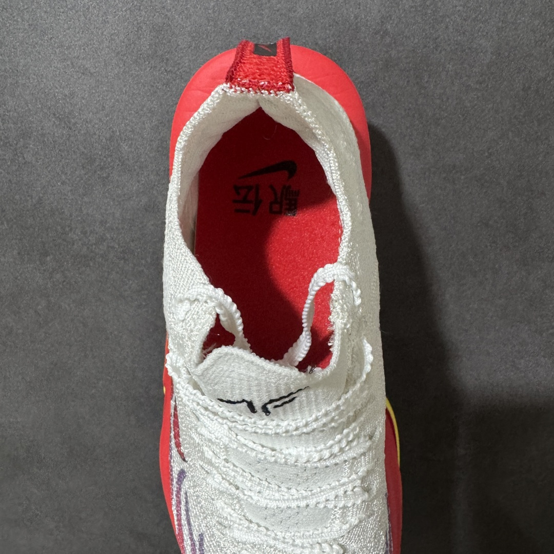图片[6]-【公司级】Nk Zoom VaporFly Next% 2 \”Prototype\” 2024年全新超级马拉松跑鞋   #鞋款搭载两个Airzoom缓震配置，全掌型碳纤维板，缔造出色推进感；中底ZoomX 泡绵从后跟延伸至鞋头，超强回弹性 货号：HQ3501-100  尺码：36-45带半码-选品中心