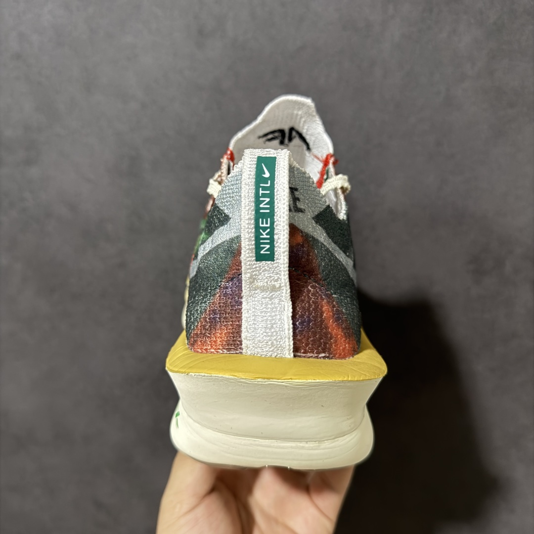 图片[4]-【公司级】Nk Zoom VaporFly Next% 2 \”Prototype\” 2024年全新超级马拉松跑鞋   #鞋款搭载两个Airzoom缓震配置，全掌型碳纤维板，缔造出色推进感；中底ZoomX 泡绵从后跟延伸至鞋头，超强回弹性 货号：IH3575-999  尺码：36-45带半码-选品中心