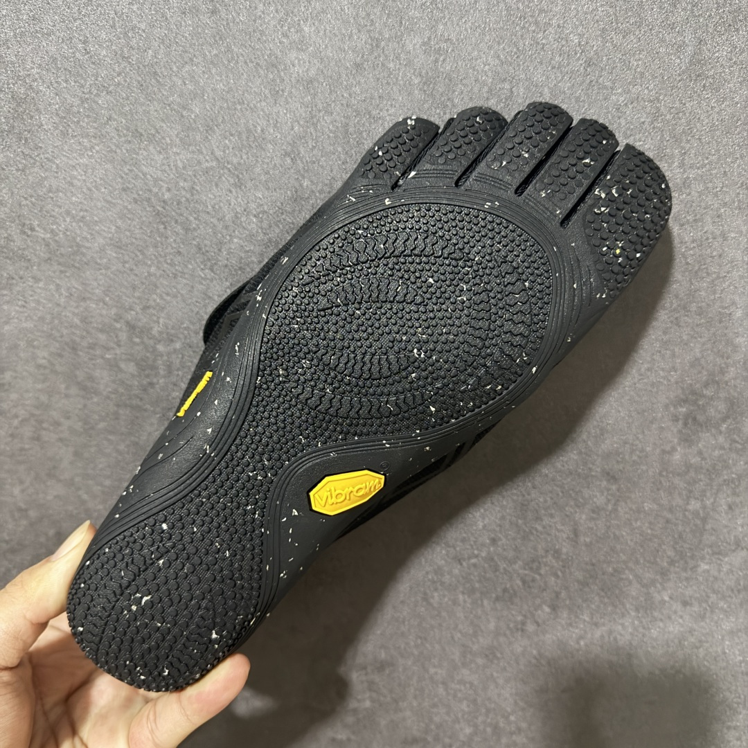 图片[9]-【公司级】Vibram 五指鞋 专业室内综合健身运动赤足 防滑耐磨透气轻便 低帮训练鞋 货号：25M8801 尺码：36-47 编码： CXGB250260-选品中心